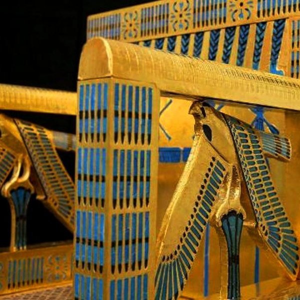 История, археология, религия, общество, политика, дизайн, концепция, идея, История Древнего Египта: археологи воссоздали царский трон
