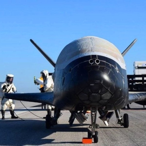 Boeing,NASA,авиация,космос,беспилотник, Секретный X-37B прервал космический полёт и вернулся на Землю